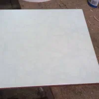 کاشی گلچین میبد نو بسته بندی شده سرویس بهداشتی