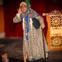 گروه نمایشی هنری صوت مجری دلقک. عروسک تن پوش