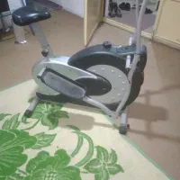 دوچرخه ثابت ورزشی