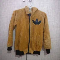 سویشرت|لباس|تربت جام, جامی|دیوار