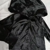 لباس مجلسی|لباس|سبزوار, قاضی زاد|دیوار