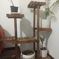 استند گل و گلدان