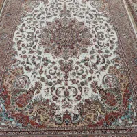 فرش مجلسی مدل دستبافت در حد آکبند ۷۰۰ شانه