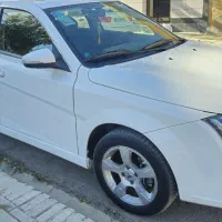 دنا پلاس مدل 1402  ۵ دنده تیپ 2|خودرو سواری و وانت|همدان, |دیوار