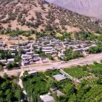 باغچه-با-ویوی-زیبا