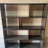 قفسه لباس ، کتاب فروش فوری