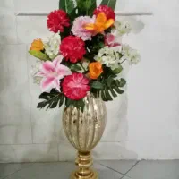 گل وگلدان|گل مصنوعی|نیشابور, شهرک اندیشه|دیوار