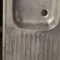 سینک دستشویی کاملا سالم