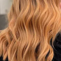 رنگ و لایت با مواد خارجی فقط برای ده مدل|خدمات آرایشگری و زیبایی|بوکان, |دیوار