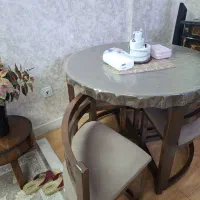 میز ناهارخوری