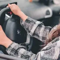آموزش رانندگی بدون استرس برای بانوان عزیز