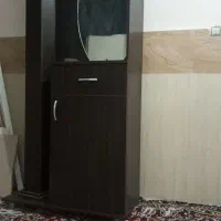 جاکفشی|جاکفشی، کمد، دراور|میانه, |دیوار