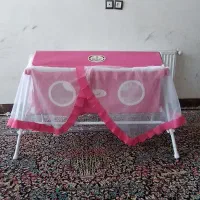 گهواره با روروئک بچه