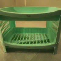 قفسه داخل کابینت و سیب زمینی پیاز