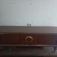 میز تلوزیون در حد نو