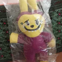 عروسک.|اسباببازی بچه|شیروان (خراسان), |دیوار