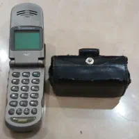 گوشی عتیقه MOTOROLA آمریکایی|موبایل|تهران, فردوس|دیوار