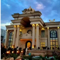 ۱۲۰۰ متر.   عمارتی بی نظیر