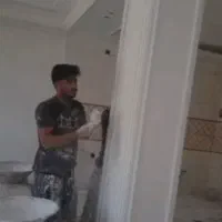 شاگرد گچکار