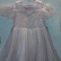 تعدادی لباس دخترونه مجلسی و کاپشن و اسباب بازی