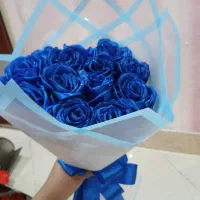 گل های روبانی با رنگ های مختلف