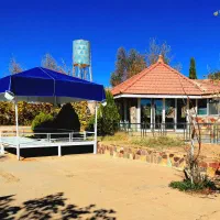 اجاره،باغ،ویلا،کلبه،آب گرم و سرد|اجارهٔ کوتاه‌مدت ویلا و باغ|شیراز, گویم|دیوار