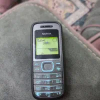 گوشی نوکیا ۱۲۰۰ اصلی کاملا سالم