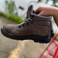 کفش کار مردانه و کوهنوردی