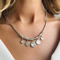 فروش بدلیجات رنگ ثابت به صورت عمده و تک