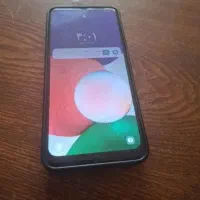 گوشی A۳۰Sمعاوصه دارم با گوشی بالاتر