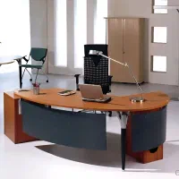 منشی مدیر عامل شهرک صنعتی پایتخت