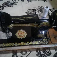 چرخ خیاطی مشکی در حد عالی|چرخ خیاطی و ریسندگی|سمیرم, |دیوار