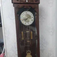 ساعت چوبی ایستاده