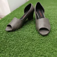 به علت تعغییر شغل تمام اجناس یکجا میفروشیم|کیف، کفش، کمربند|بابل, |دیوار