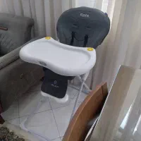 صندلی غذای کودک کاملا نو|تخت و صندلی بچه|کرمانشاه, |دیوار