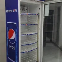 یخچال ایستاده نوشابه برند زاگرس|کافیشاپ و رستوران|اندیشه, اندیشه فاز ۱|دیوار