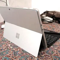 لپتاپ سرفیس pro9 با قلم اسلیم۲ و کیبورد سیگنچر اصل