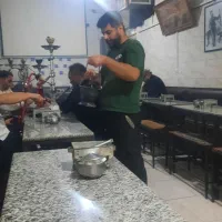 کارگر قهوه خانه