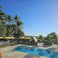 جذب نیرو در دفتر گردشگری و هتل|استخدام خدمات فروشگاه و رستوران|تهران, ولنجک|دیوار