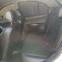 کوئیک اتوماتیک 1402|خودرو سواری و وانت|اصفهان, آفاران|دیوار