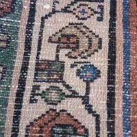 یک جفت کناره گوشتدار .و یک جفت قالیچه کهنه|فرش|تهران, سنگلج (شاپور)|دیوار