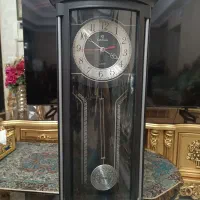 ساعت دیواری