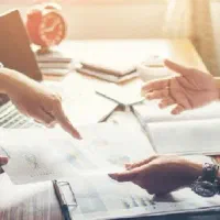 انجام امور شهرداری و مجوزهای ساختمانی در قم