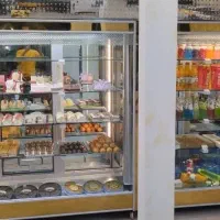 یخچال مخصوص کیک و شیرینی