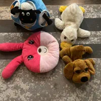 تعدادی عروسک