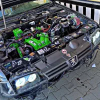 پژو 405 مدل 84