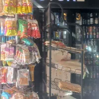 نیروی چیدمان و فروشنده آقا فقط