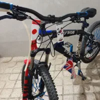 دوچرخه ویوا اصل تنه بدونه جوش  ۸دنده با وسایل|دوچرخه، اسکیت، اسکوتر|نسیم‌شهر, |دیوار