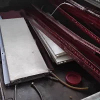 قفسه و پایه در حد نو