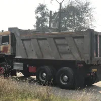 اویکو ۳۳۰ بی رنگ|خودرو سنگین|رشت, توشیبا|دیوار